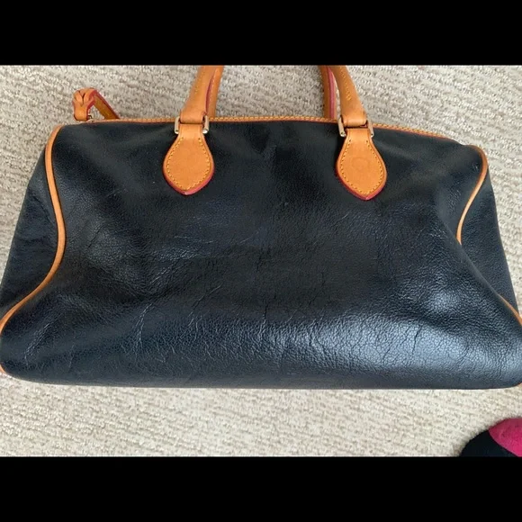 Dooney & Bourke purse - Picture 5 of 5